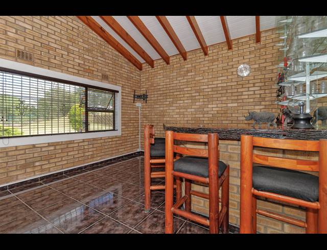 4 BEDROOM HOUSE SOLD IN FOREST HILLS